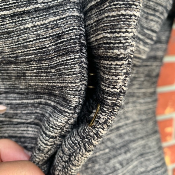 Banana Republic short Blazer Jacket size 2 - Picture 3 of 6